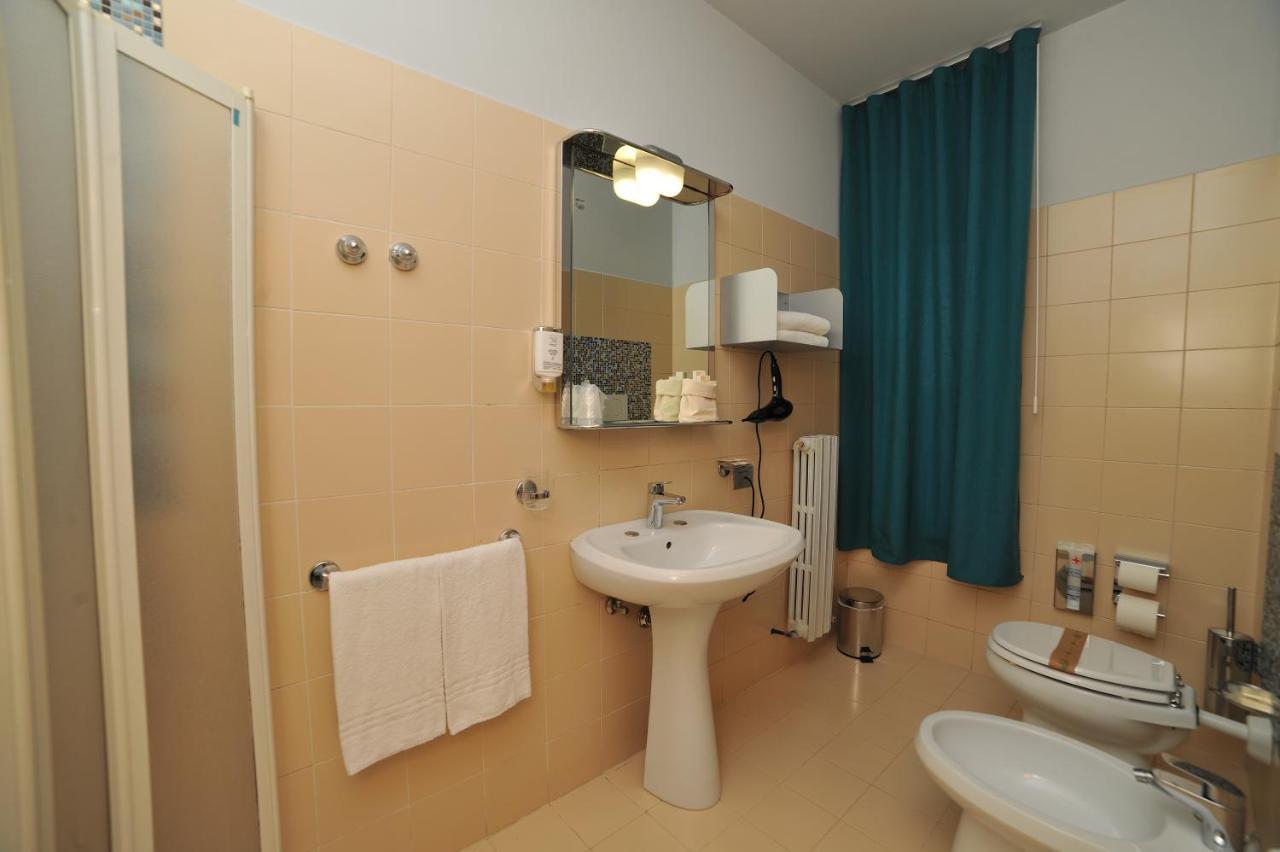 Morrovalle Hotel San Crispino מראה חיצוני תמונה